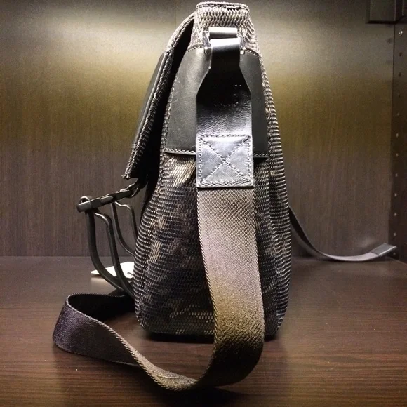 BALMAIN Camo Nylon & Leather Messenger Bag - Picture 3 of 6